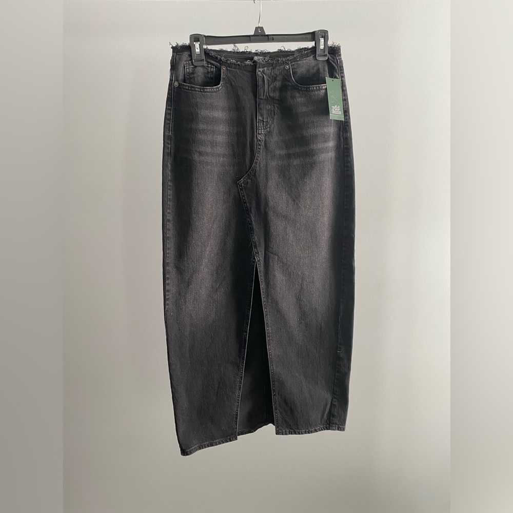 black jean skirt